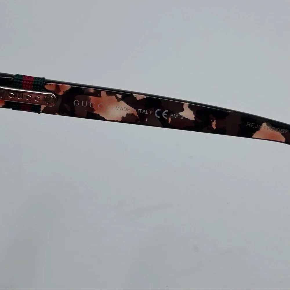 Gucci Women's Tortoiseshell Sunglasses New - Picture 5 of 8